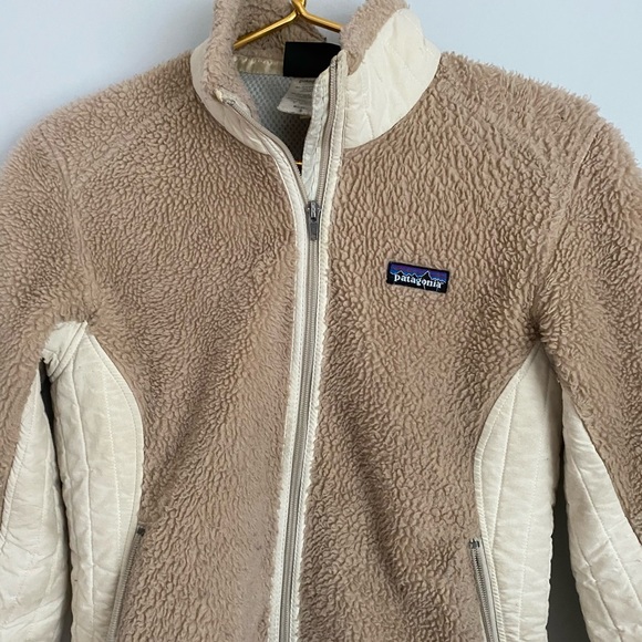 Patagonia brown women’s small jacket - Picture 2 of 4